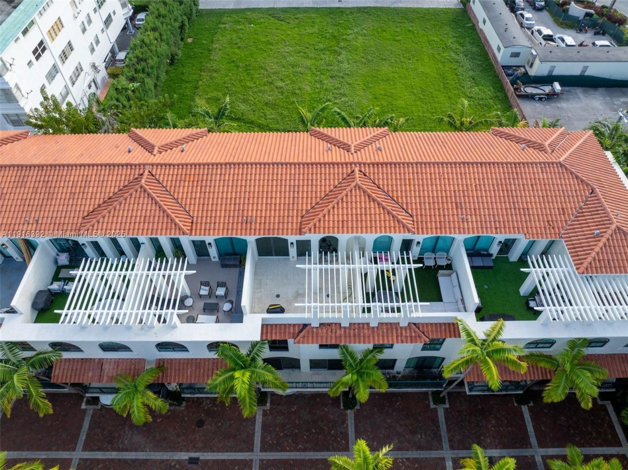 1162 98th St, Unit 4, Bay Harbor Islands, FL 33154 Photo