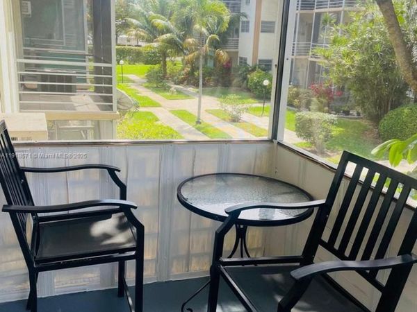 1355 NE 167th St, Unit 209, Miami, FL 33162