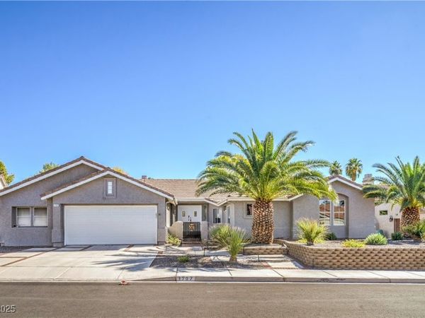 1707 Saint Andrews Court, Boulder City, NV 89005