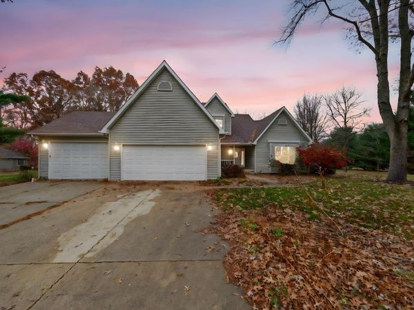 15061 Yorkshire Drive, Plymouth, IN 46563