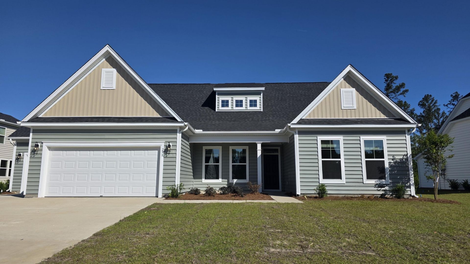 258 Huguenot Trail Photo 1