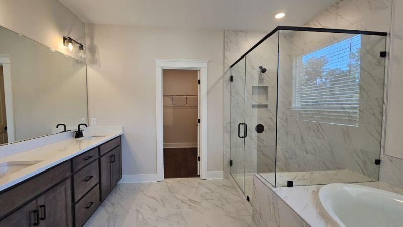 258 Huguenot Trail Photo 16