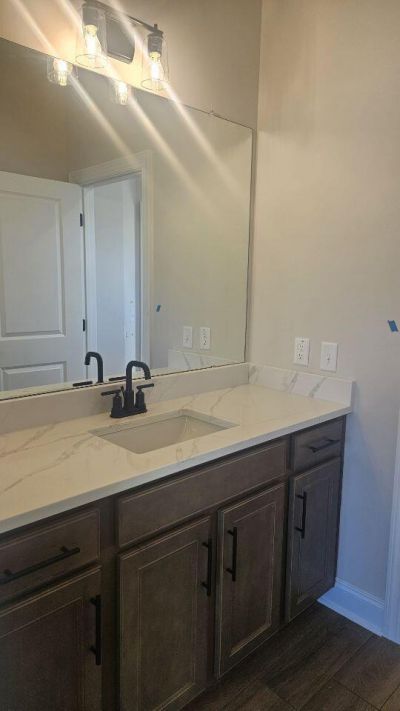 258 Huguenot Trail Photo 19