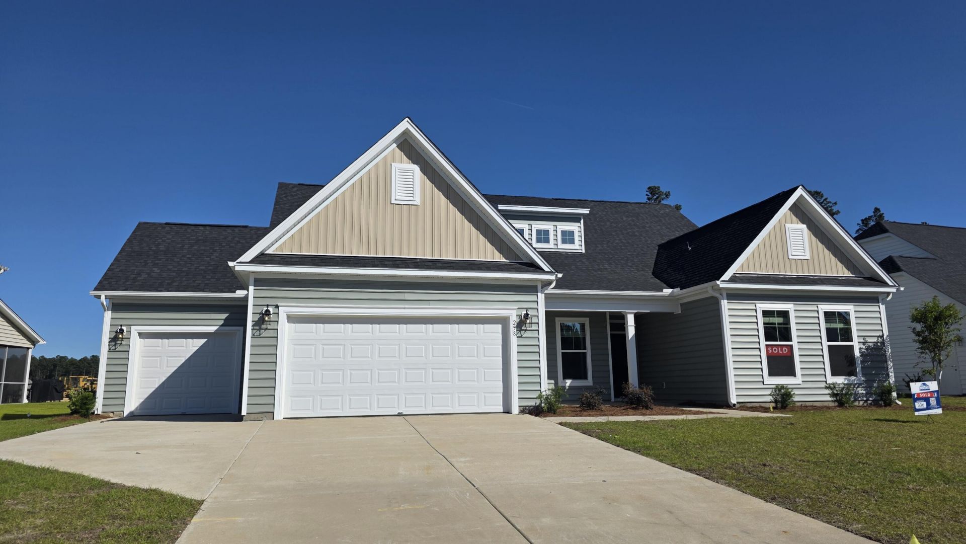 258 Huguenot Trail Photo 2