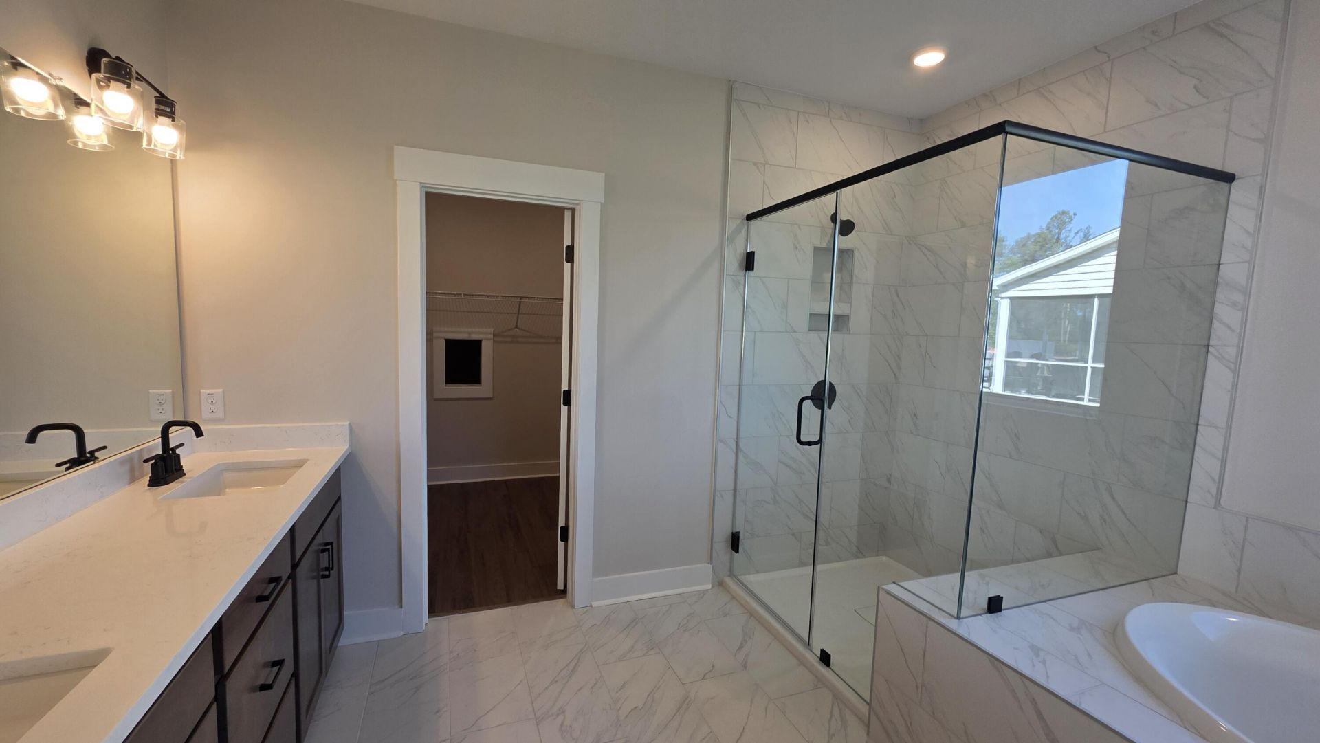 258 Huguenot Trail Photo 22