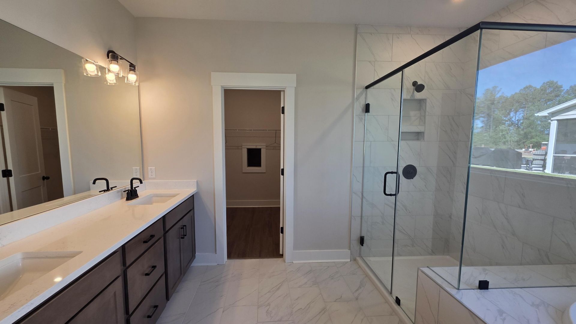 258 Huguenot Trail Photo 23
