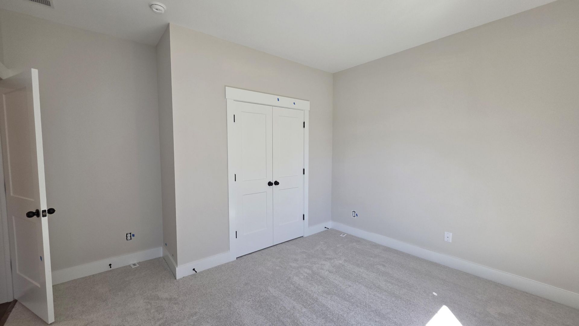 258 Huguenot Trail Photo 25