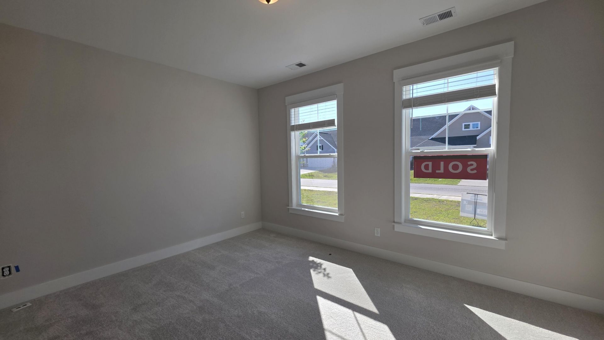 258 Huguenot Trail Photo 30