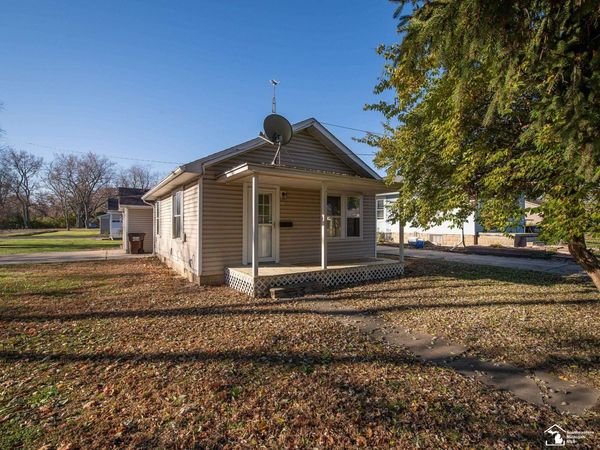 705 W 13th Street, Monroe, MI 48161