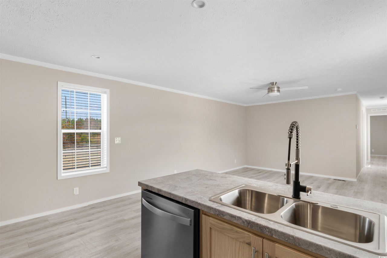 121 Feather Dr Photo 17