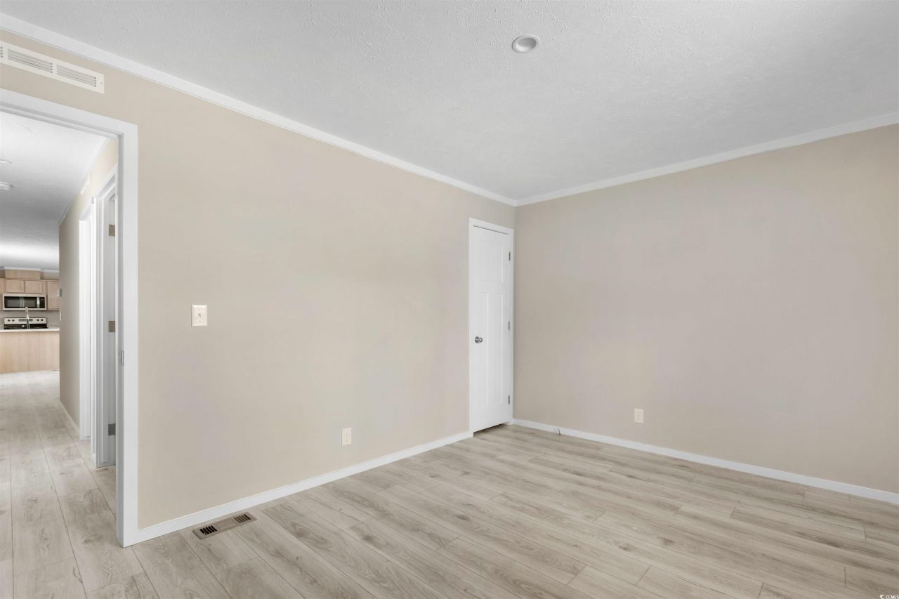 121 Feather Dr Photo 30