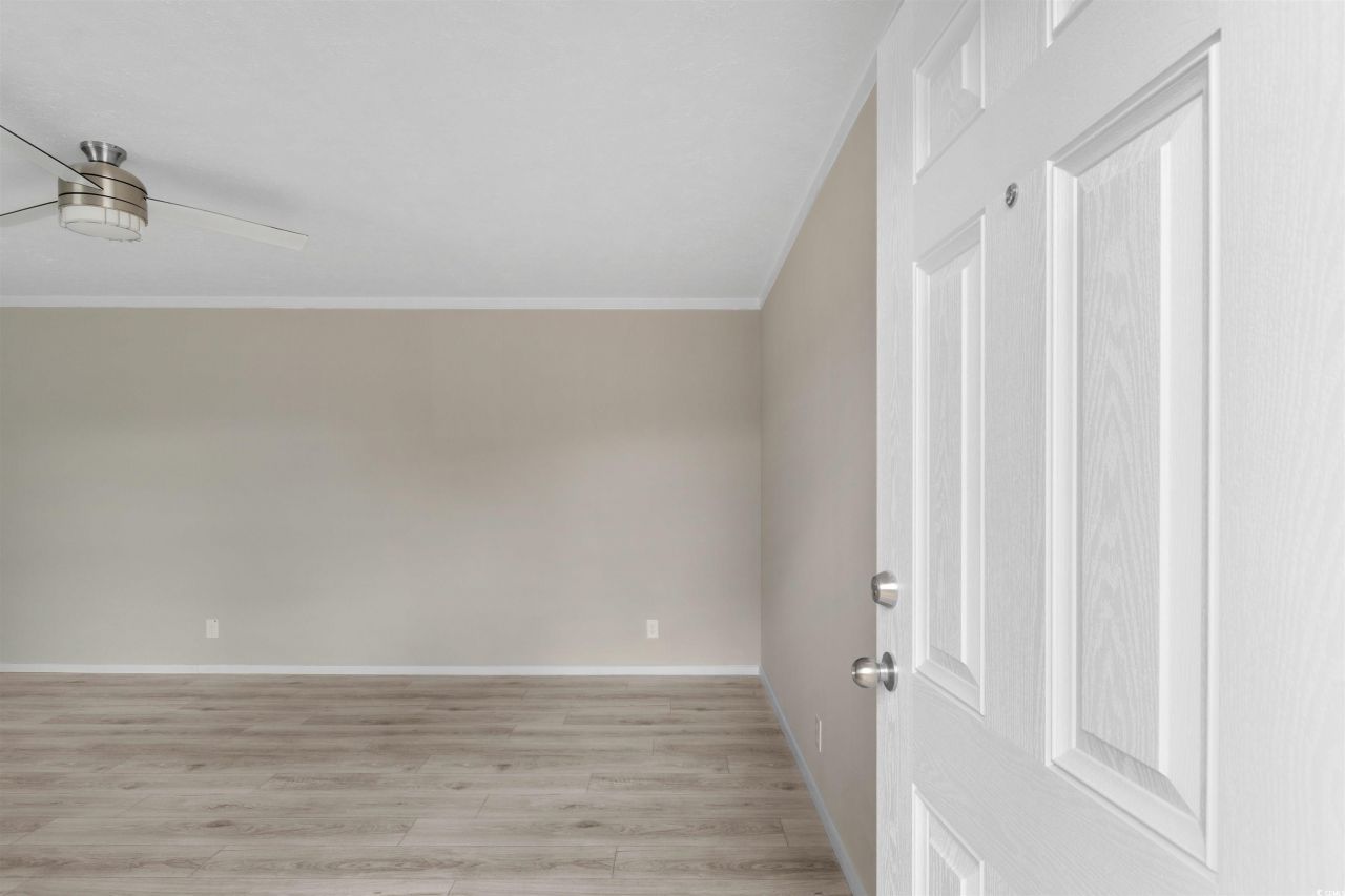 121 Feather Dr Photo 9