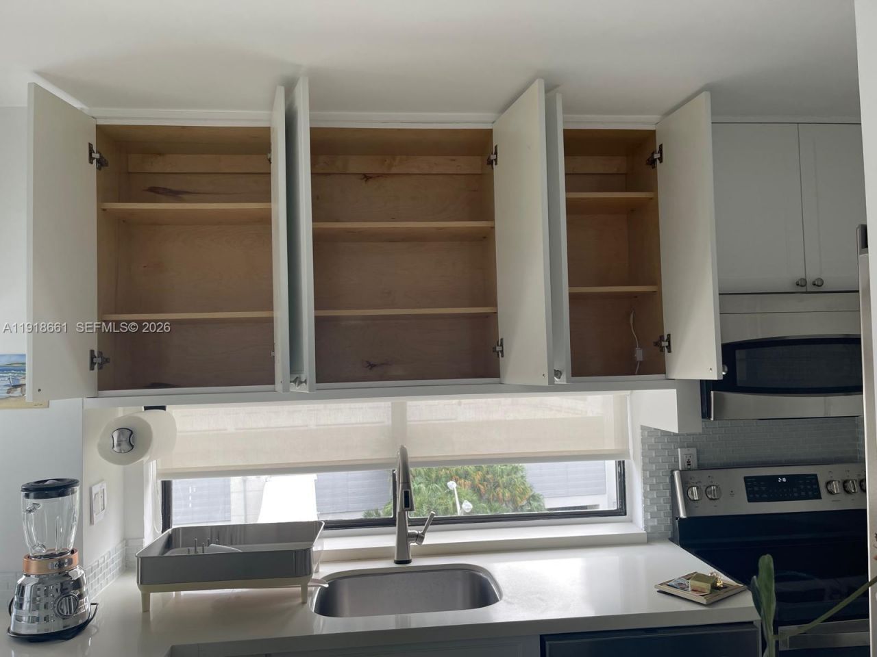 16909 N Bay Rd, Unit 716, Sunny Isles Beach, FL 33160 Photo