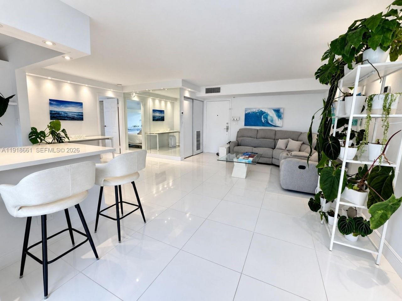 16909 N Bay Rd, Unit 716, Sunny Isles Beach, FL 33160 Photo