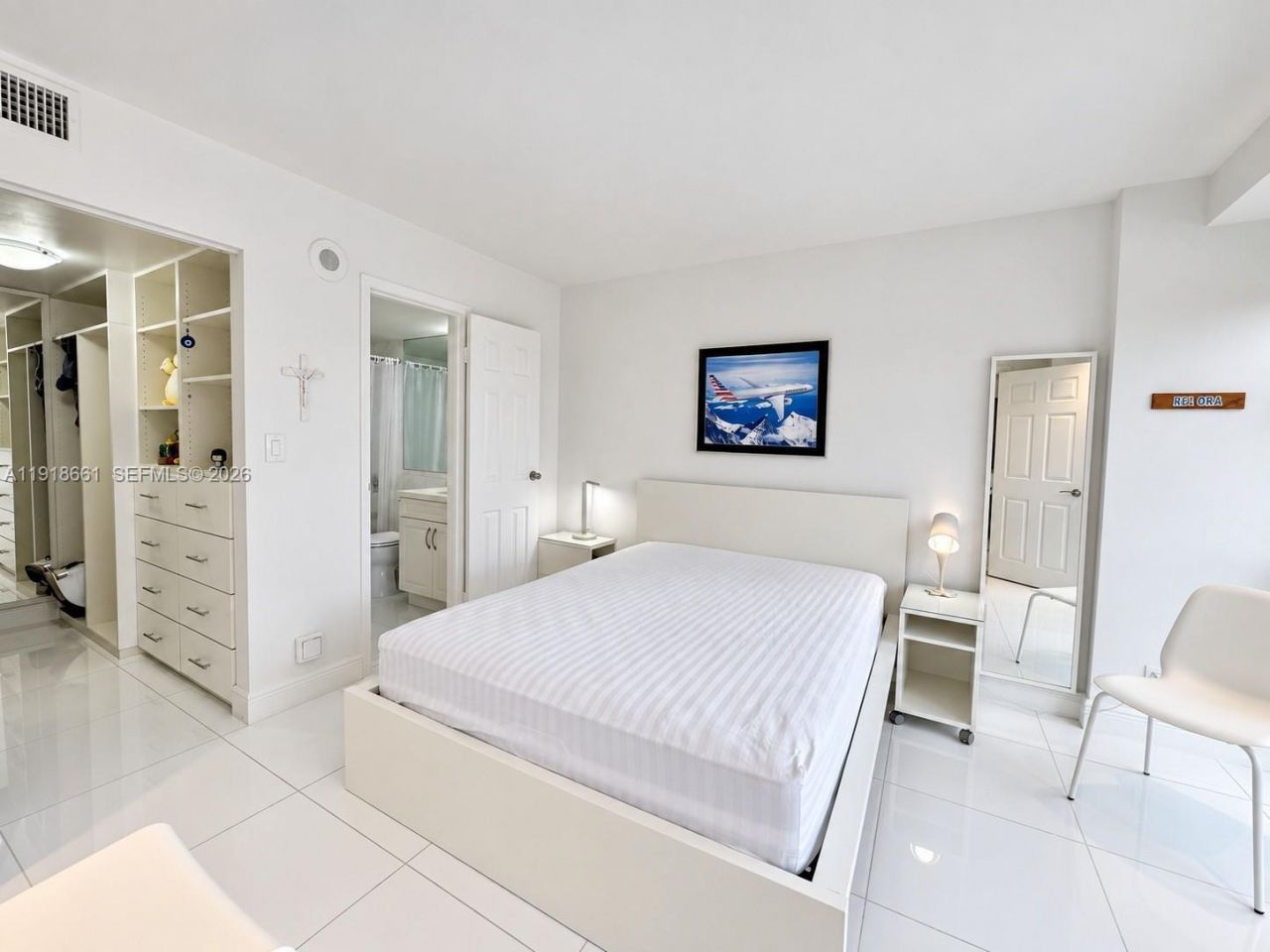 16909 N Bay Rd, Unit 716, Sunny Isles Beach, FL 33160 Photo