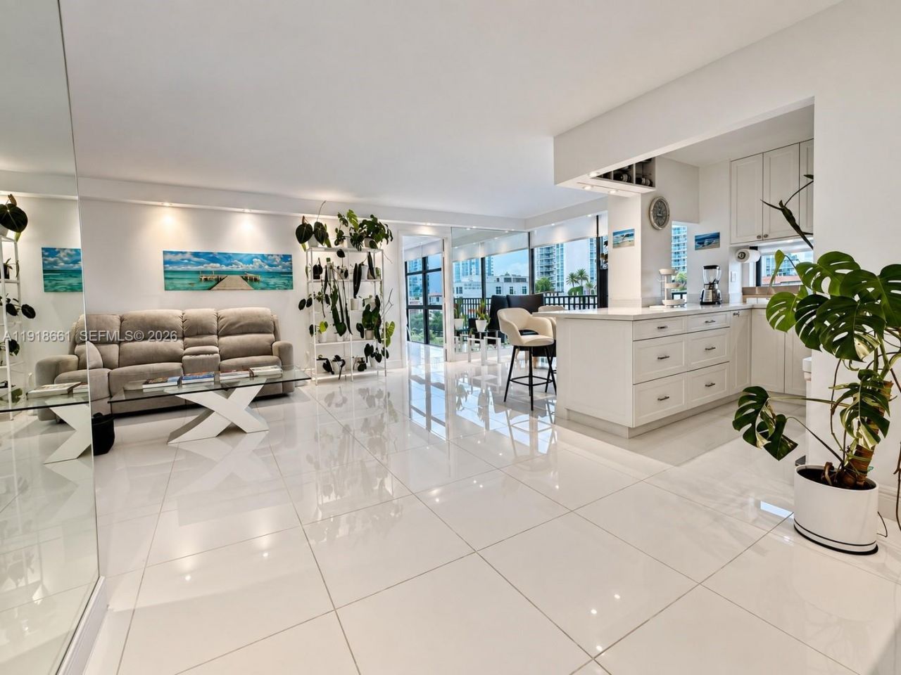 16909 N Bay Rd, Unit 716, Sunny Isles Beach, FL 33160 Photo