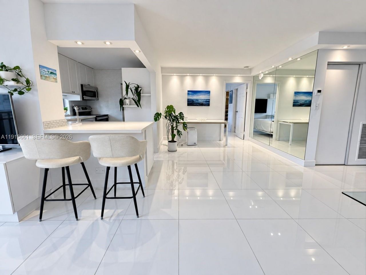 16909 N Bay Rd, Unit 716, Sunny Isles Beach, FL 33160 Photo