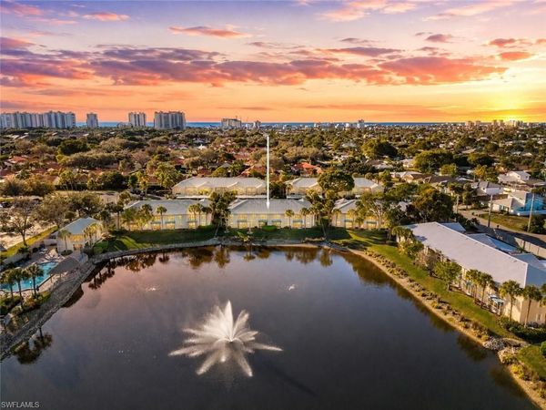 816 Gulf Pavilion DR, Unit 102, NAPLES, FL 34108