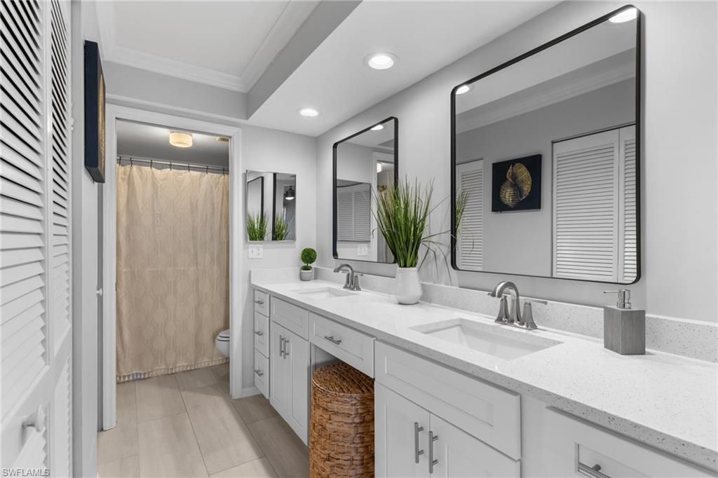 816 Gulf Pavilion Dr, Unit 102, Naples, FL 34108 Photo
