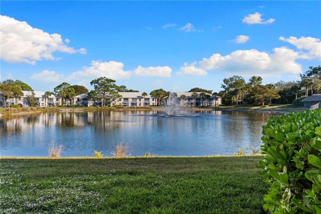 816 Gulf Pavilion Dr, Unit 102, Naples, FL 34108 Photo