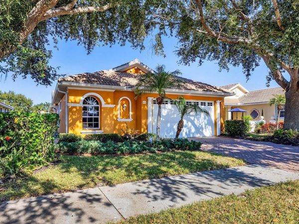 4226 REFLECTIONS PARKWAY, SARASOTA, FL 34233