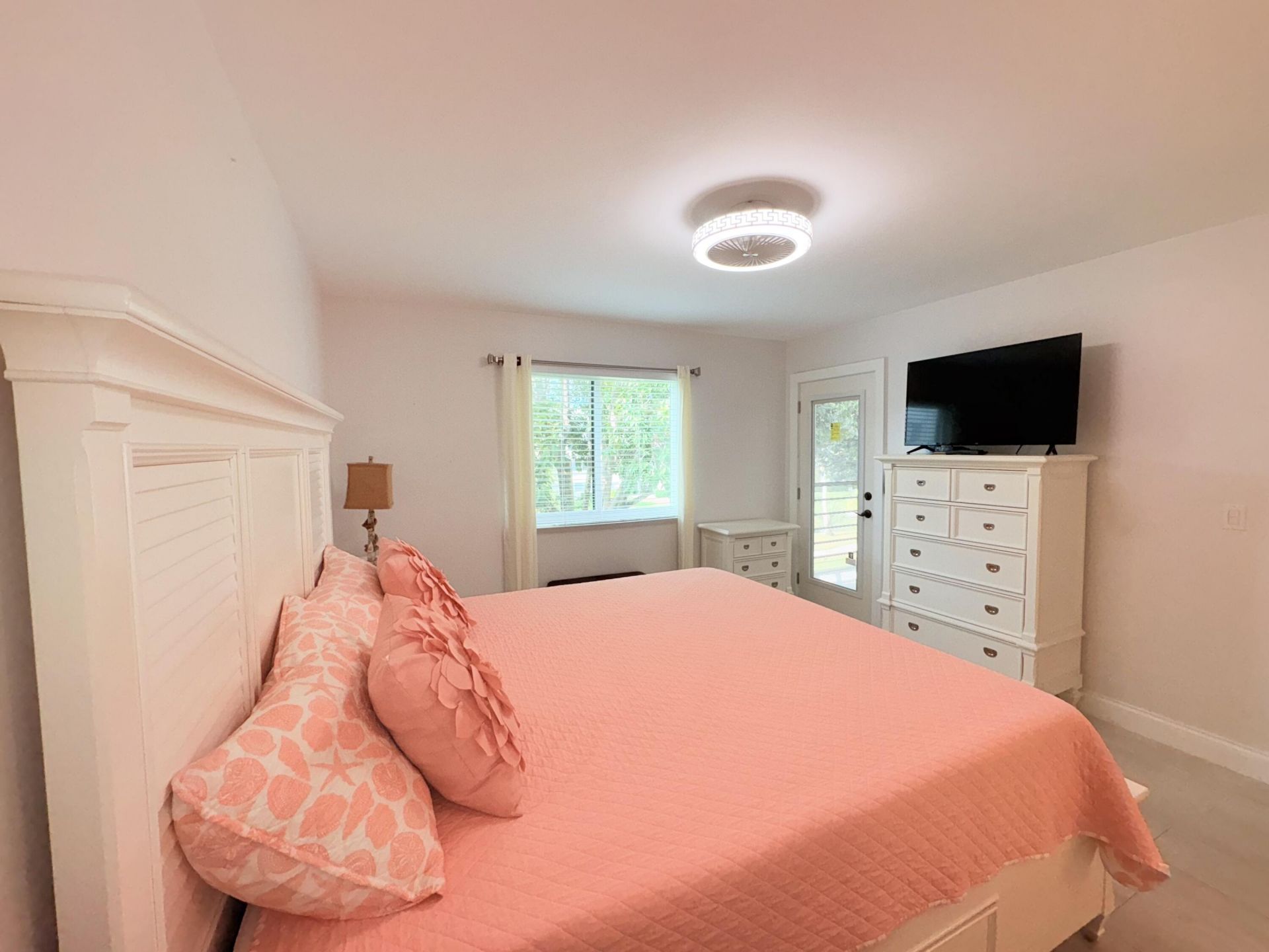 3138 Via Poinciana, Unit 306, Lake Worth, FL 33467 Photo