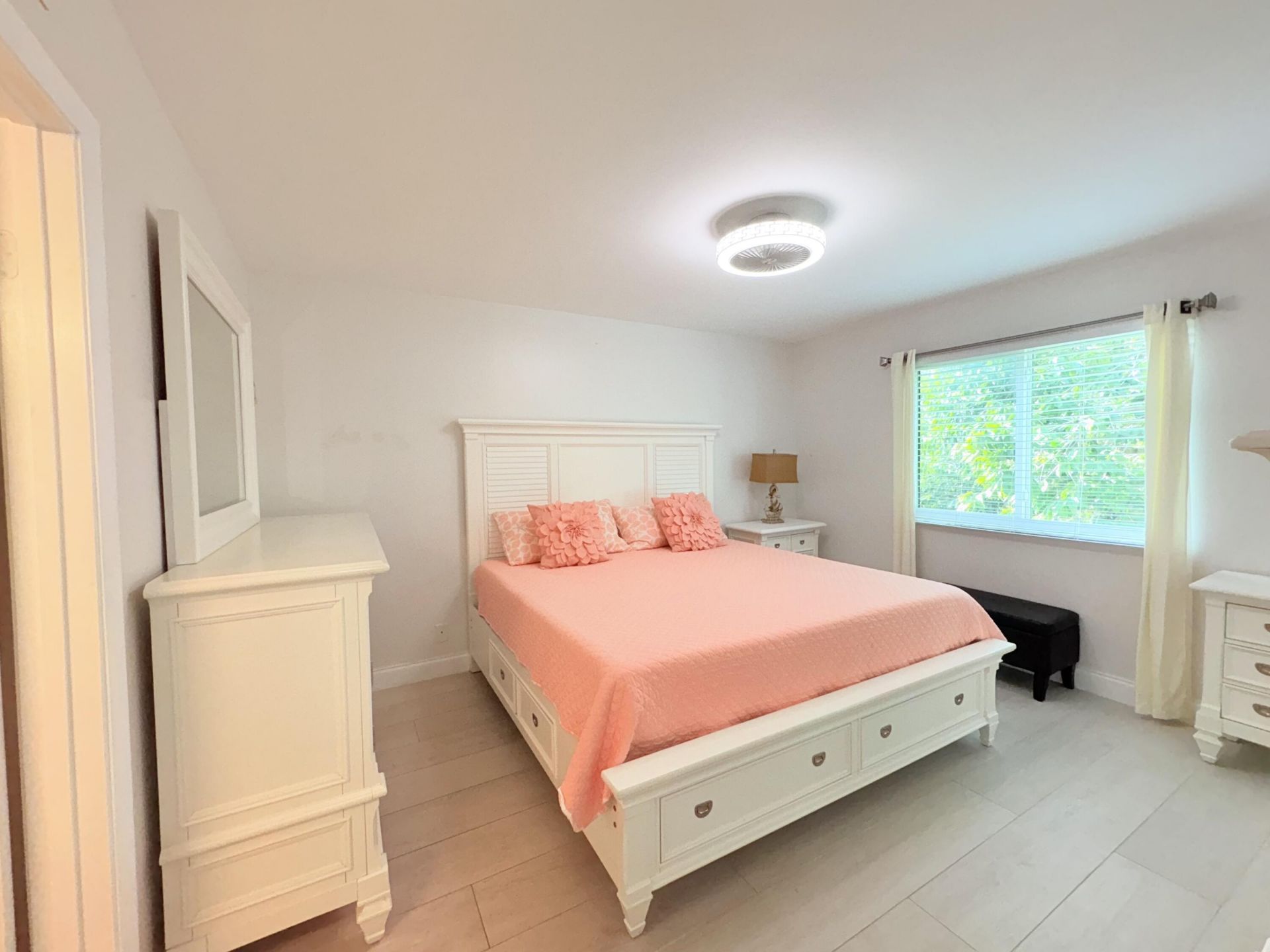 3138 Via Poinciana, Unit 306, Lake Worth, FL 33467 Photo