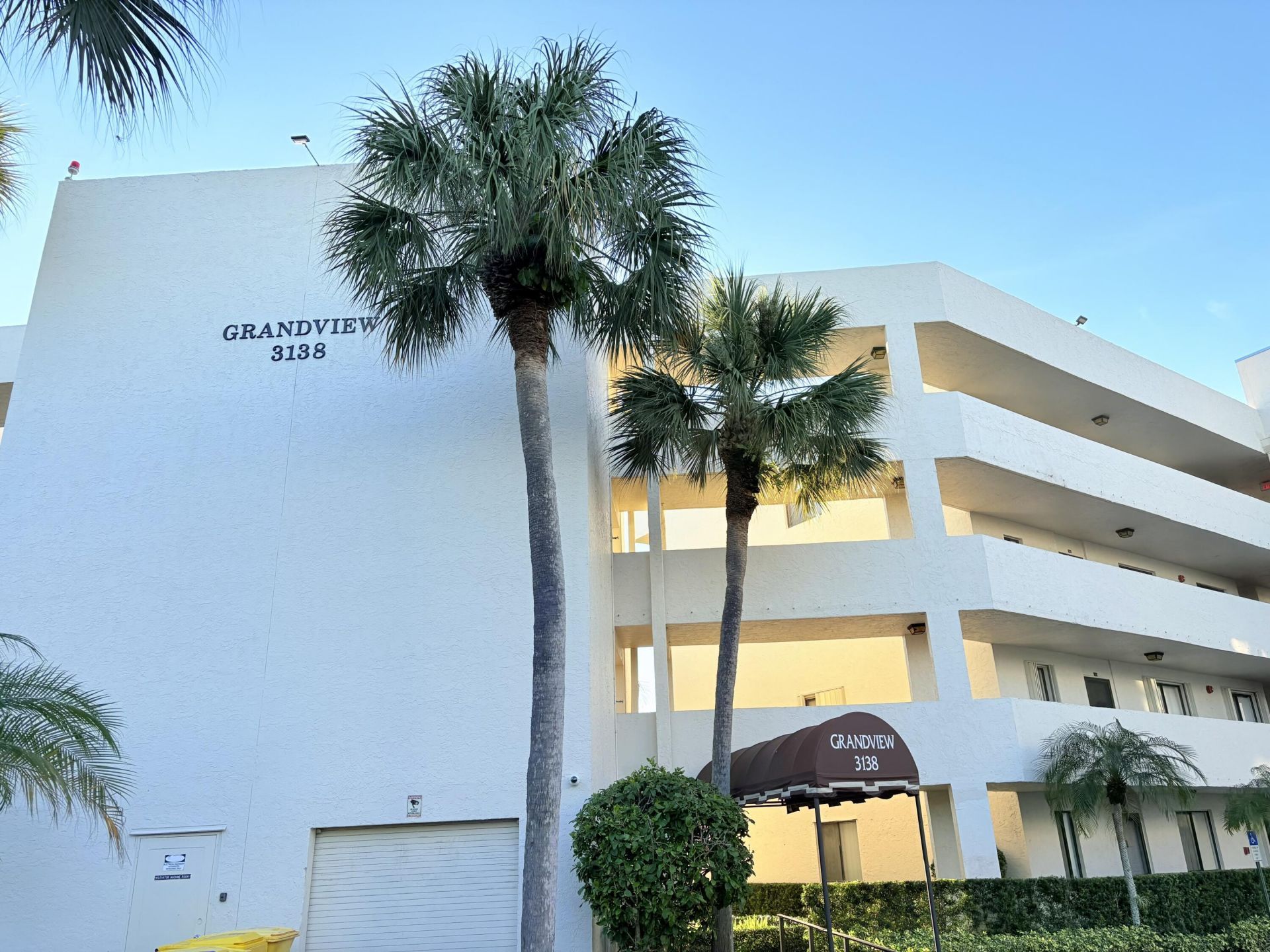 3138 Via Poinciana, Unit 306, Lake Worth, FL 33467 Photo