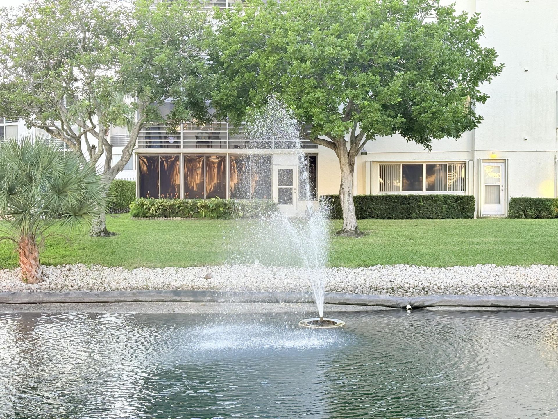 3138 Via Poinciana, Unit 306, Lake Worth, FL 33467 Photo