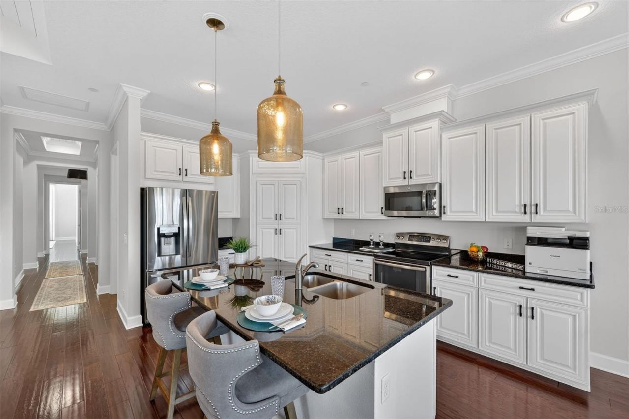 230 Sapphire Lake Drive, Unit 201, Bradenton, FL 34209 Photo