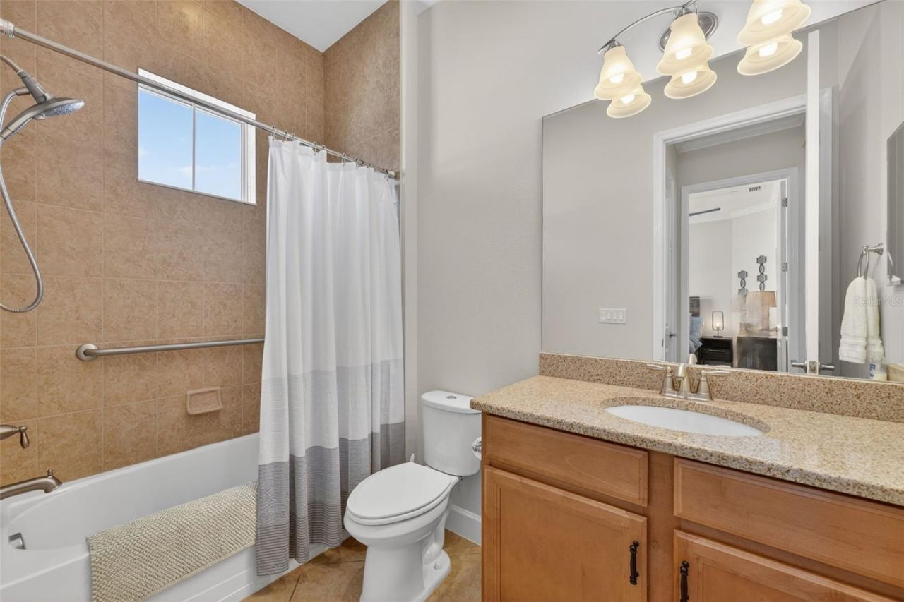 230 Sapphire Lake Drive, Unit 201, Bradenton, FL 34209 Photo