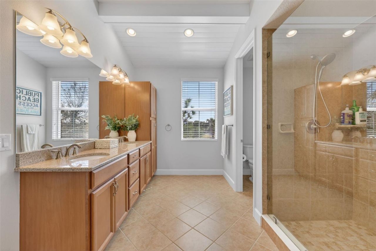 230 Sapphire Lake Drive, Unit 201, Bradenton, FL 34209 Photo