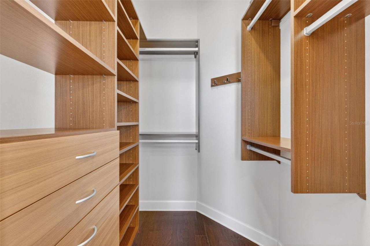 230 Sapphire Lake Drive, Unit 201, Bradenton, FL 34209 Photo