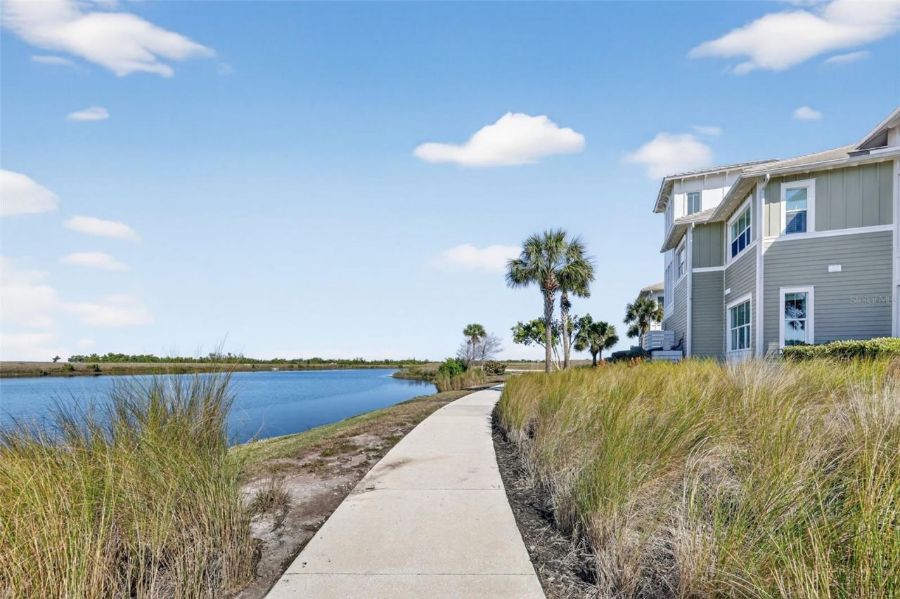 230 Sapphire Lake Drive, Unit 201, Bradenton, FL 34209 Photo