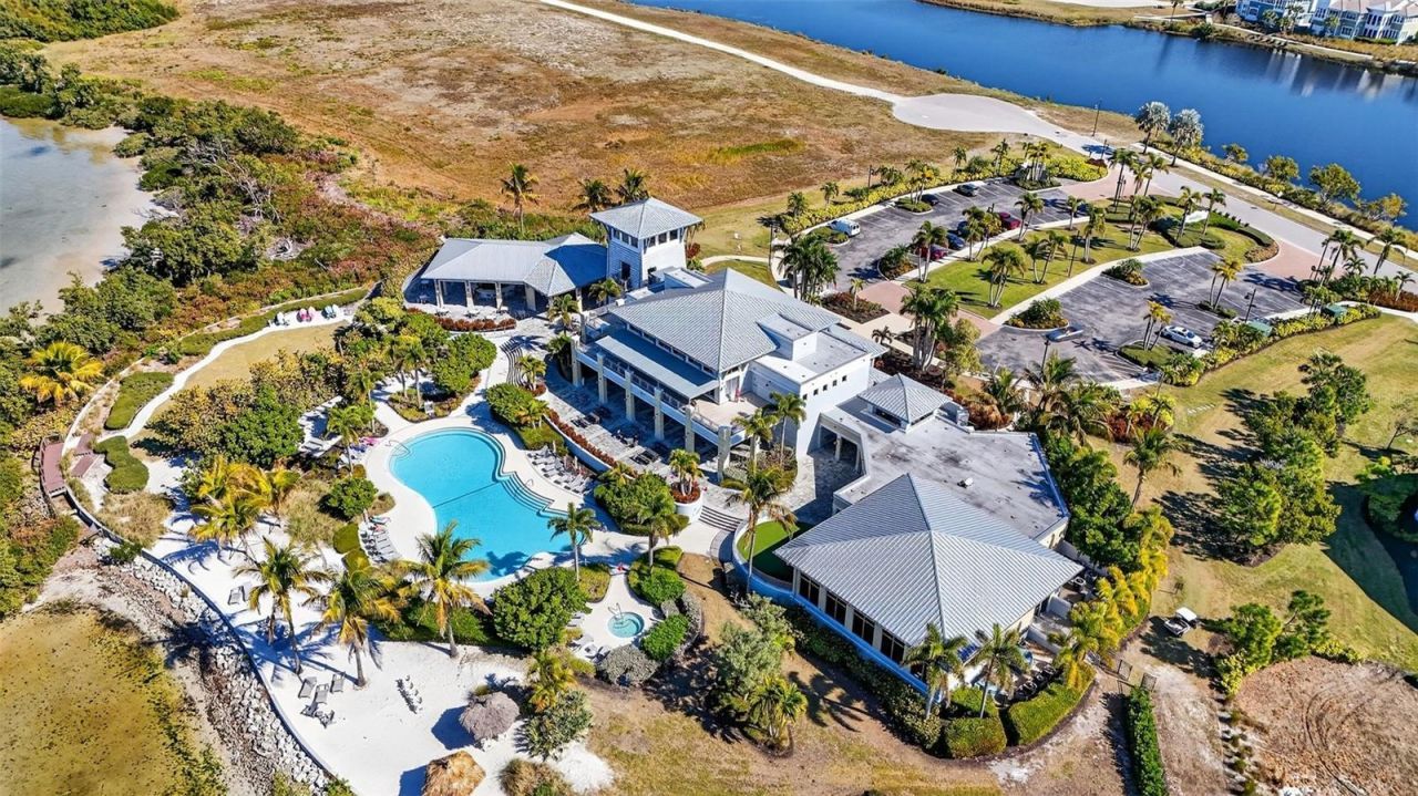 230 Sapphire Lake Drive, Unit 201, Bradenton, FL 34209 Photo