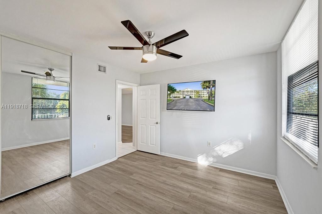 1715 Whitehall Dr, Unit 305, Davie, FL 33324 Photo