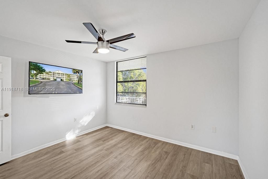 1715 Whitehall Dr, Unit 305, Davie, FL 33324 Photo