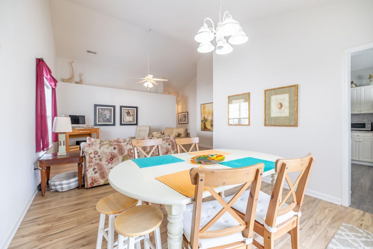 5077 Capulet Circle Photo 5