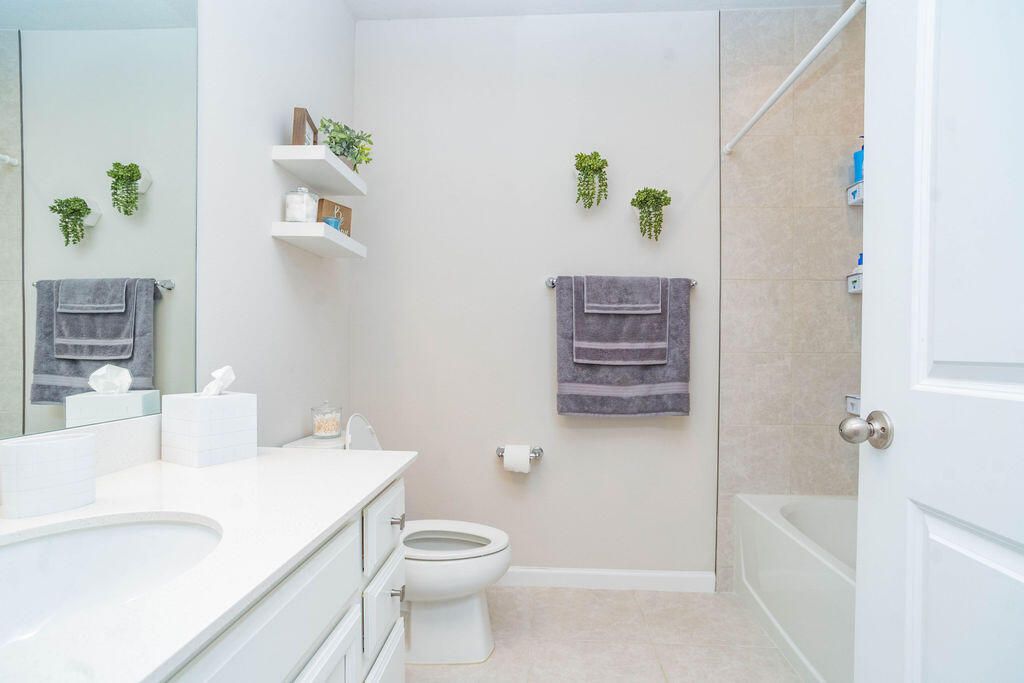4198 Keeson Circle, Vero Beach, FL 32967 Photo