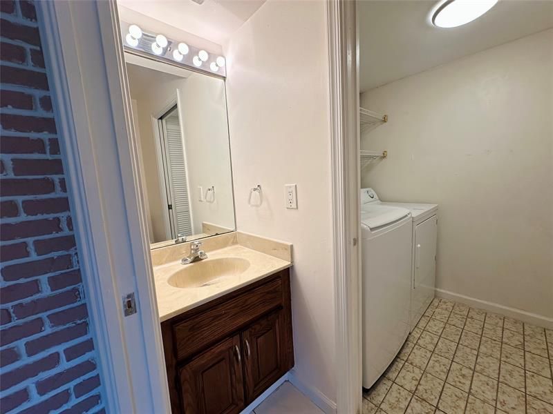 444 Pine Circle, Unit 4, Boca Raton, FL 33432 Photo