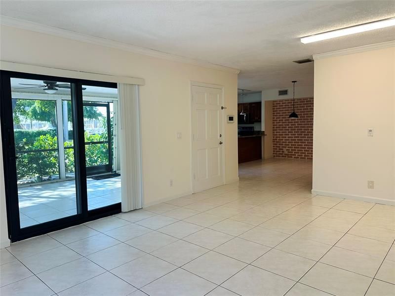 444 Pine Circle, Unit 4, Boca Raton, FL 33432 Photo