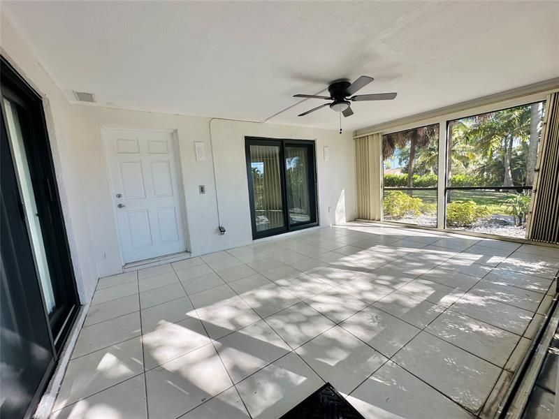 444 Pine Circle, Unit 4, Boca Raton, FL 33432 Photo