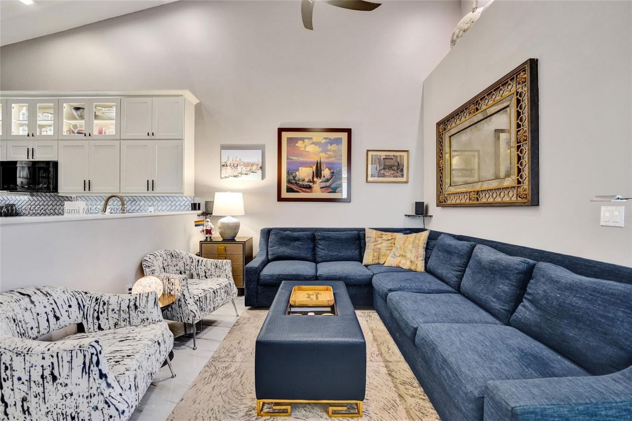 648 W Palm Aire Dr, Pompano Beach, FL 33069 Photo