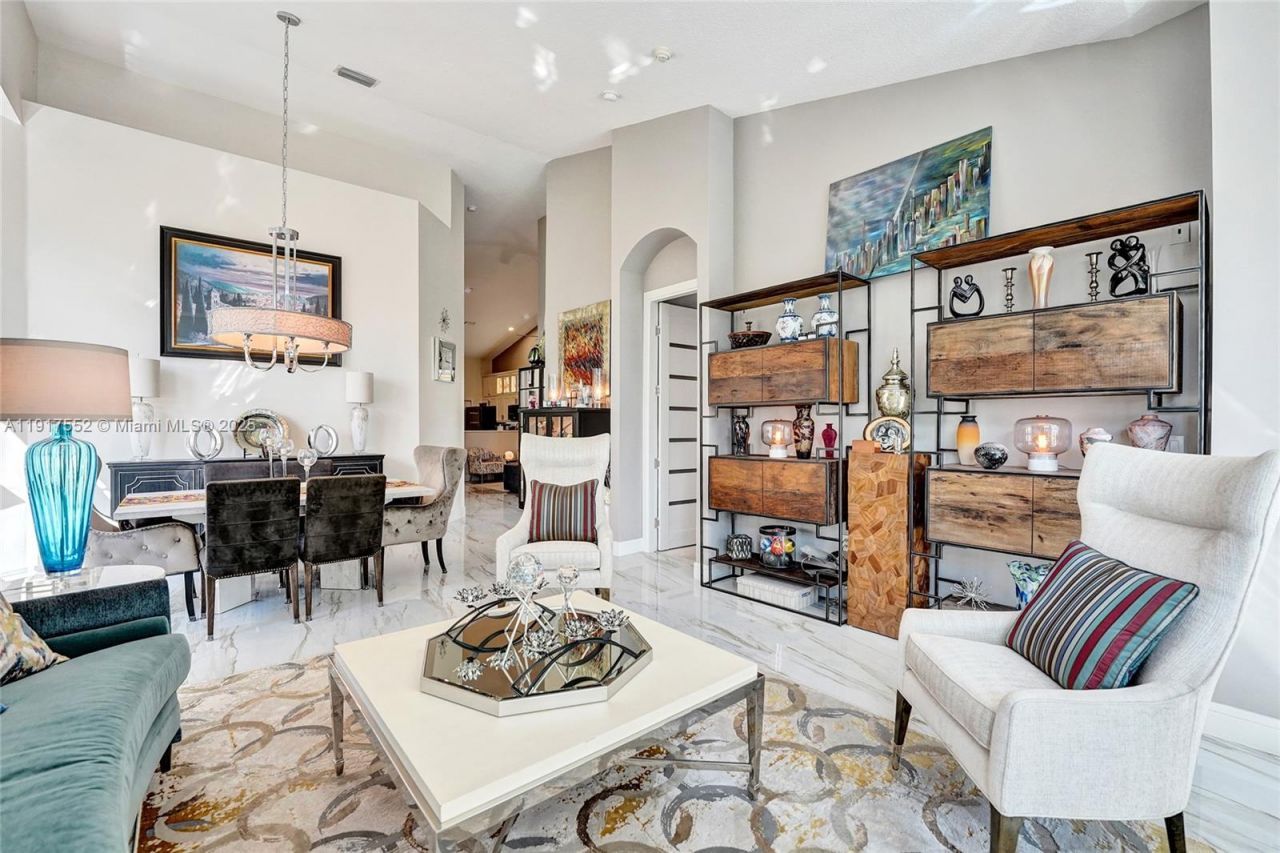 648 W Palm Aire Dr, Pompano Beach, FL 33069 Photo