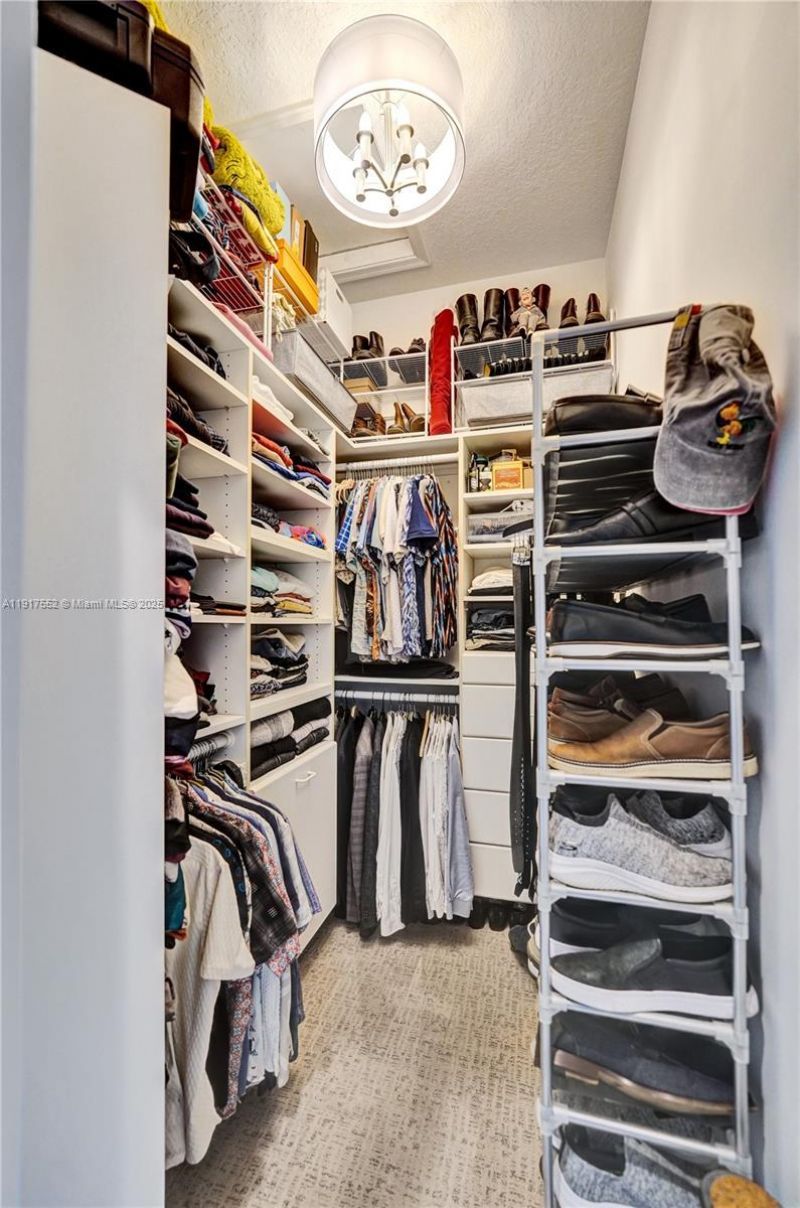 648 W Palm Aire Dr, Pompano Beach, FL 33069 Photo