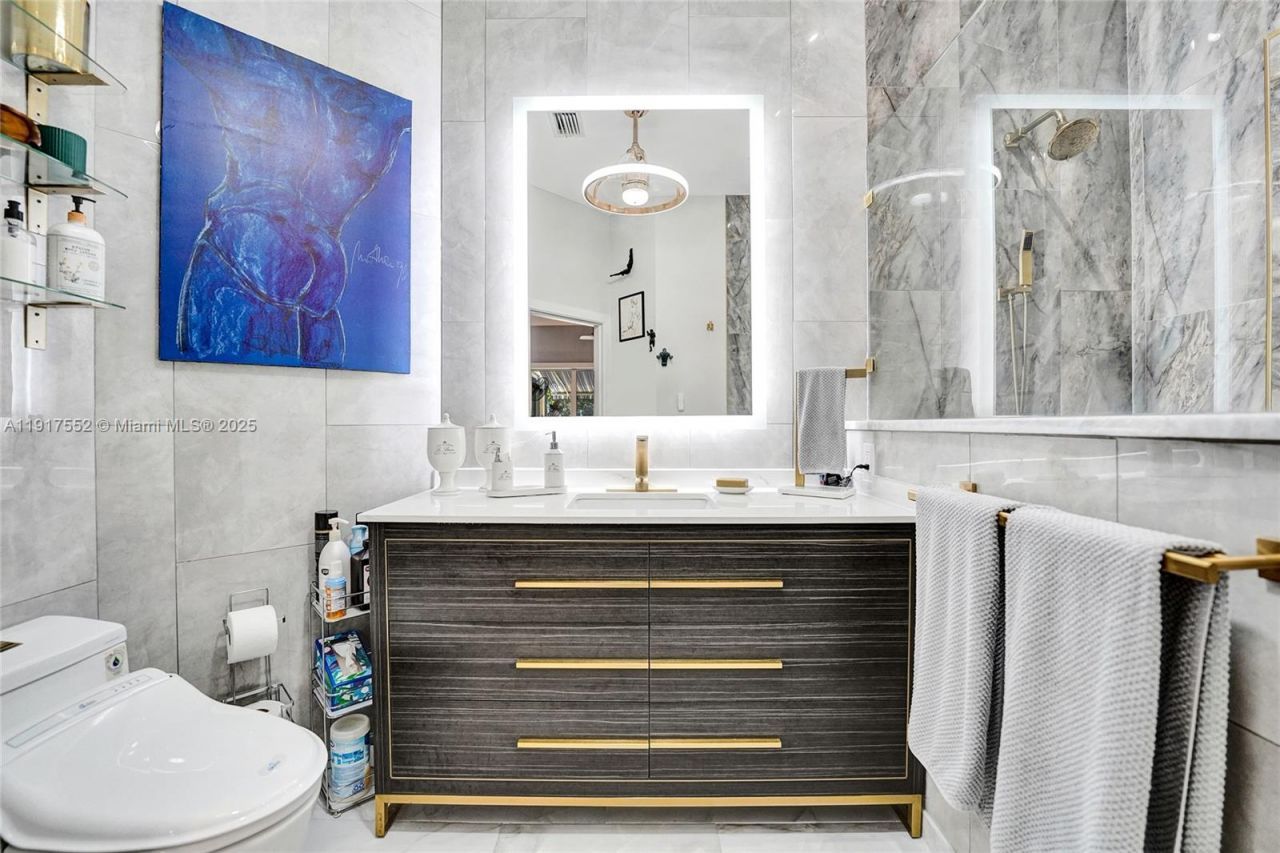 648 W Palm Aire Dr, Pompano Beach, FL 33069 Photo