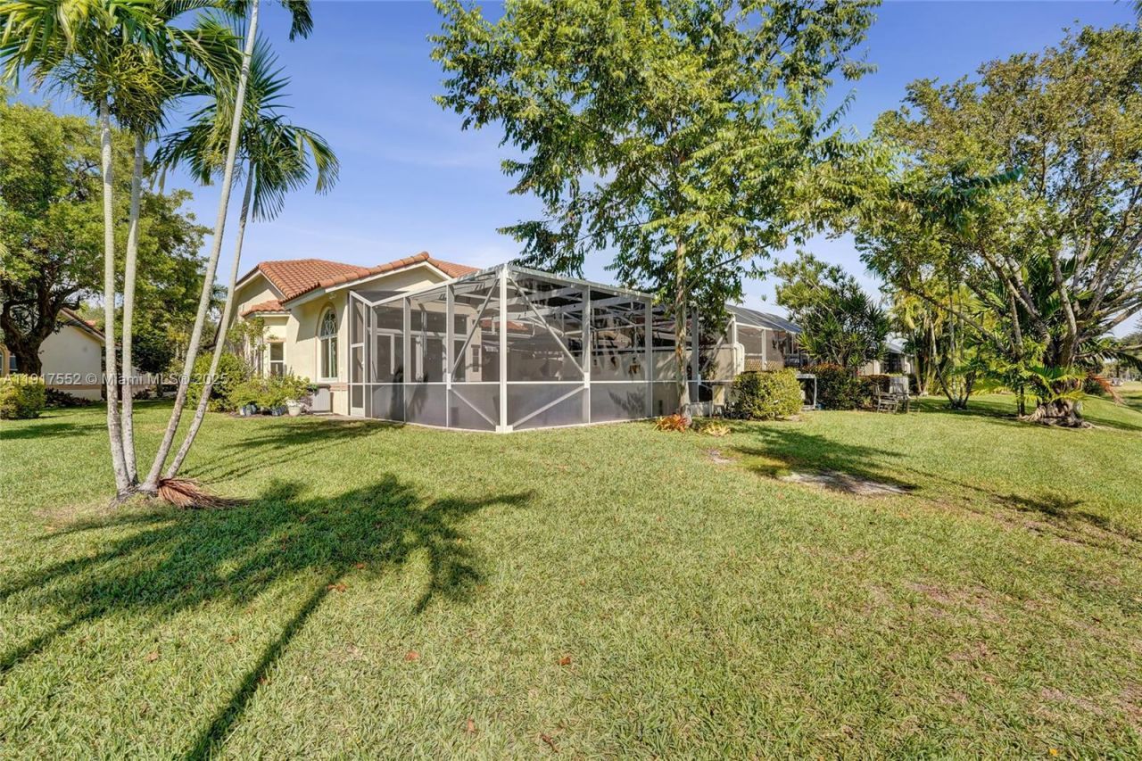 648 W Palm Aire Dr, Pompano Beach, FL 33069 Photo