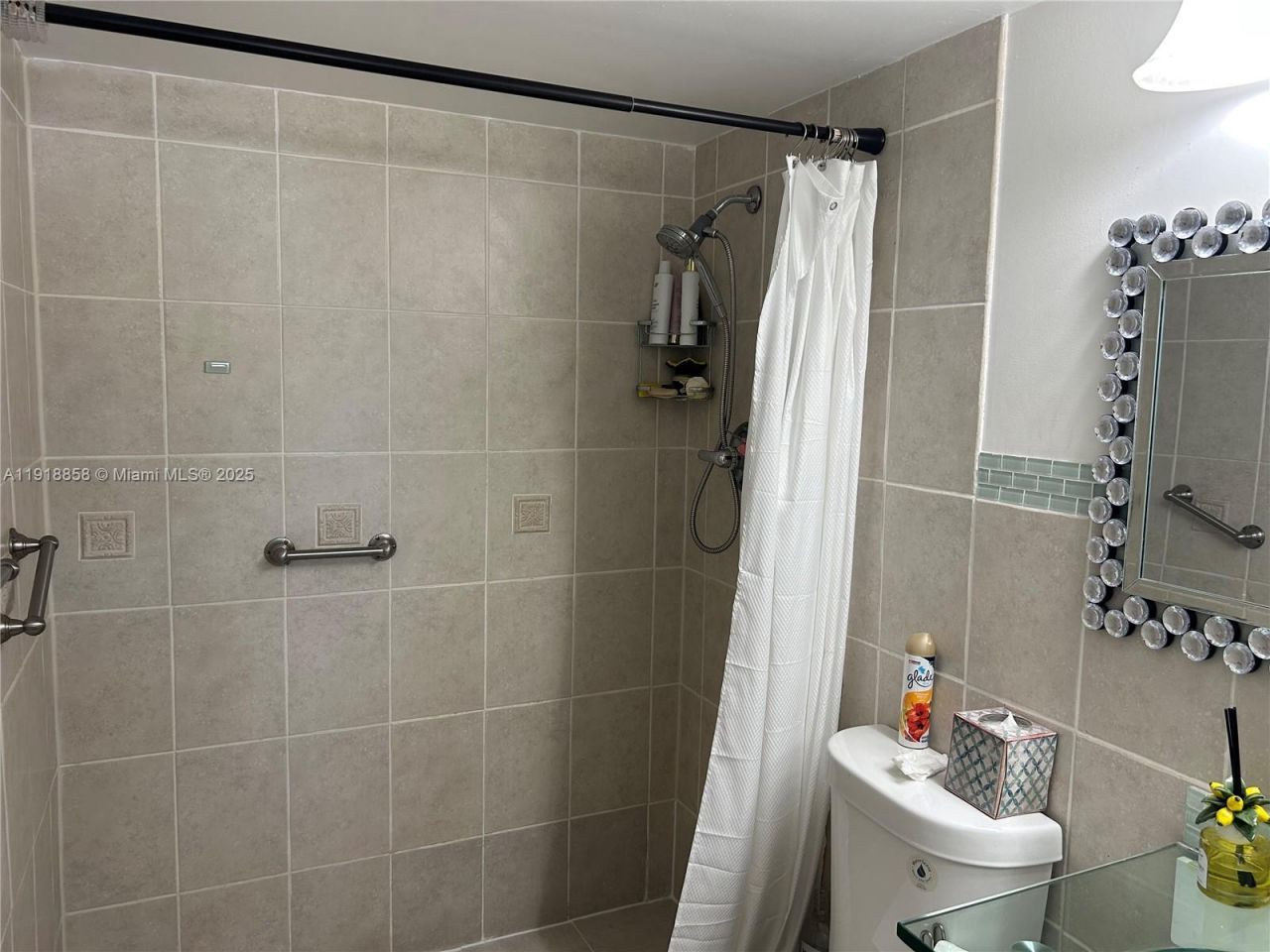 8715 Shadow Wood Blvd, Unit 211, Coral Springs, FL 33071 Photo