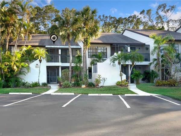 1814 Kings Lake BLVD, Unit 201, NAPLES, FL 34112