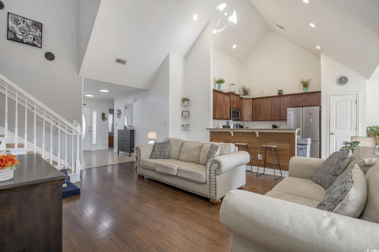 617 Forbes Dr. Photo 9